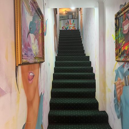 All Eyes Hostel Kamianets-Podilskyi Exterior foto