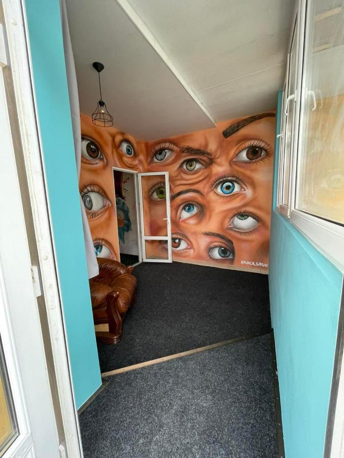 All Eyes Hostel Kamianets-Podilskyi Exterior foto